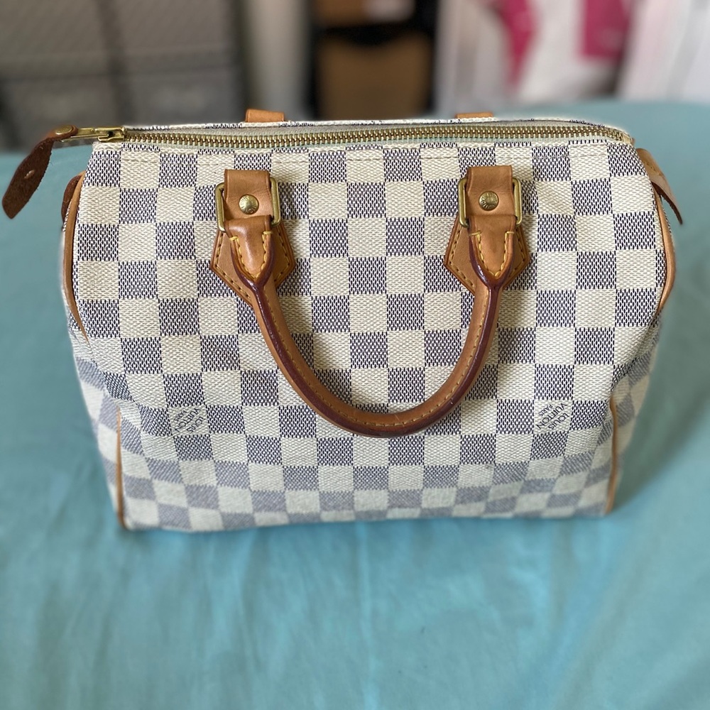 Louis Vuitton Speedy 25